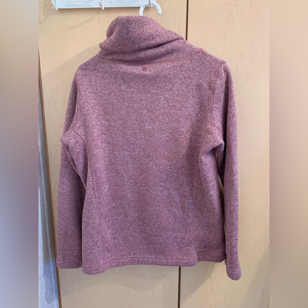 Mountain Wearhouse sweater size 8. Hardly worn.